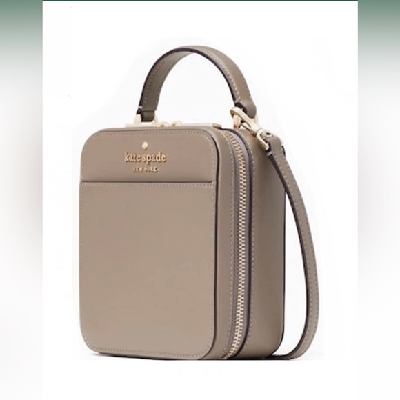 Kate Spade Daisy Vanity Crossbody in Thunder. Used once, perfect condition. - Picture 1 of 16